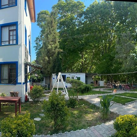 Sakliderebutikotel Эдремит Экстерьер фото