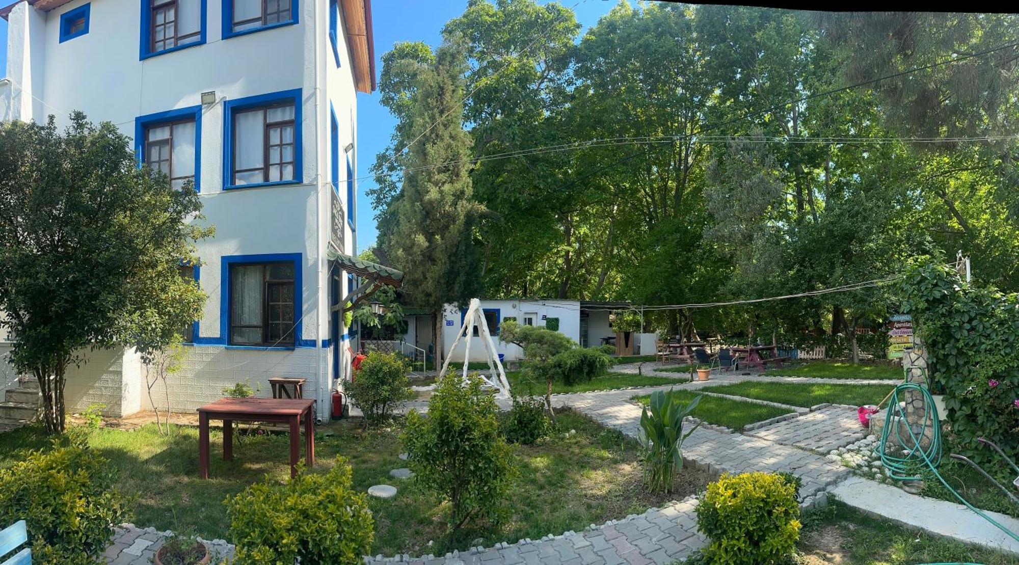 Sakliderebutikotel Эдремит Экстерьер фото